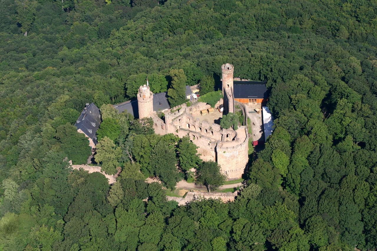 Schloss Auerbach Kleine Apartment Bensheim